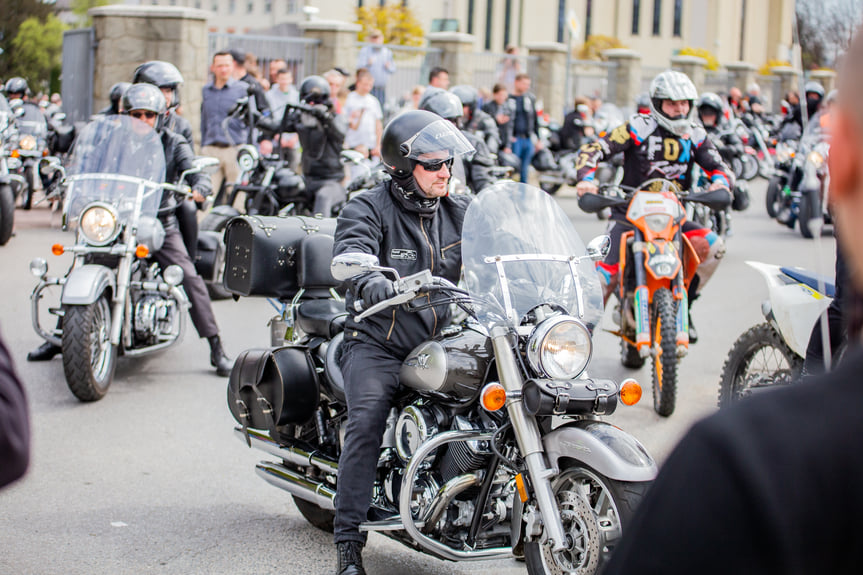 Rozpoczęcie sezonu motocyklowego w Dębowcu