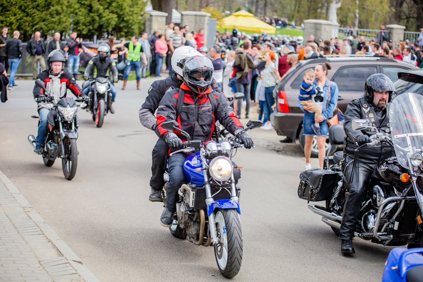 Rozpoczęcie sezonu motocyklowego w Dębowcu