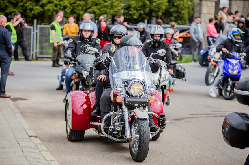 Rozpoczęcie sezonu motocyklowego w Dębowcu