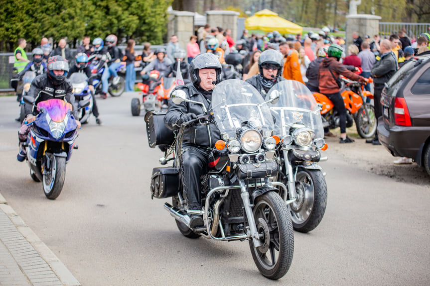 Rozpoczęcie sezonu motocyklowego w Dębowcu