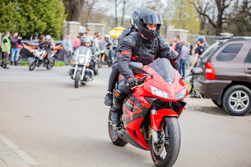 Rozpoczęcie sezonu motocyklowego w Dębowcu