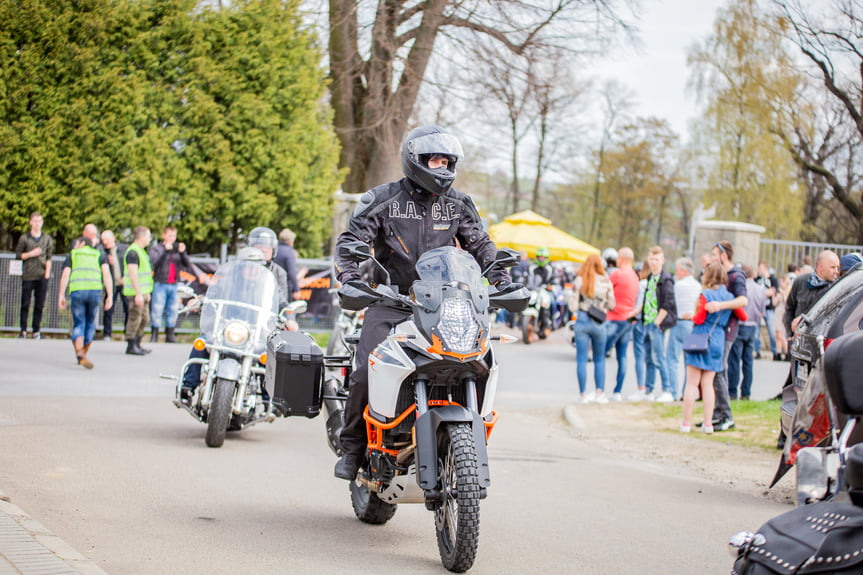 Rozpoczęcie sezonu motocyklowego w Dębowcu