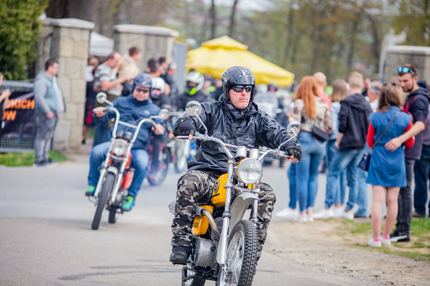 Rozpoczęcie sezonu motocyklowego w Dębowcu