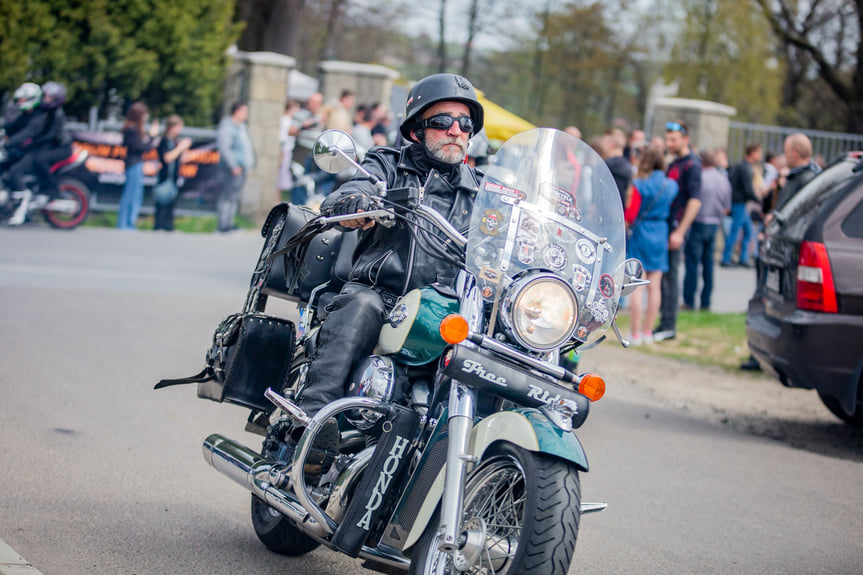 Rozpoczęcie sezonu motocyklowego w Dębowcu