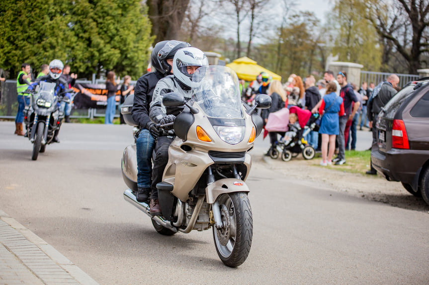 Rozpoczęcie sezonu motocyklowego w Dębowcu