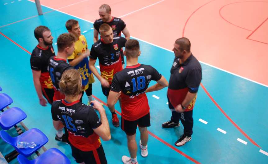 Siatkówka. II liga mężczyzn. Mecz MKS MOSiR Jasło - Extrans Sędziszów Małopolski 3-0