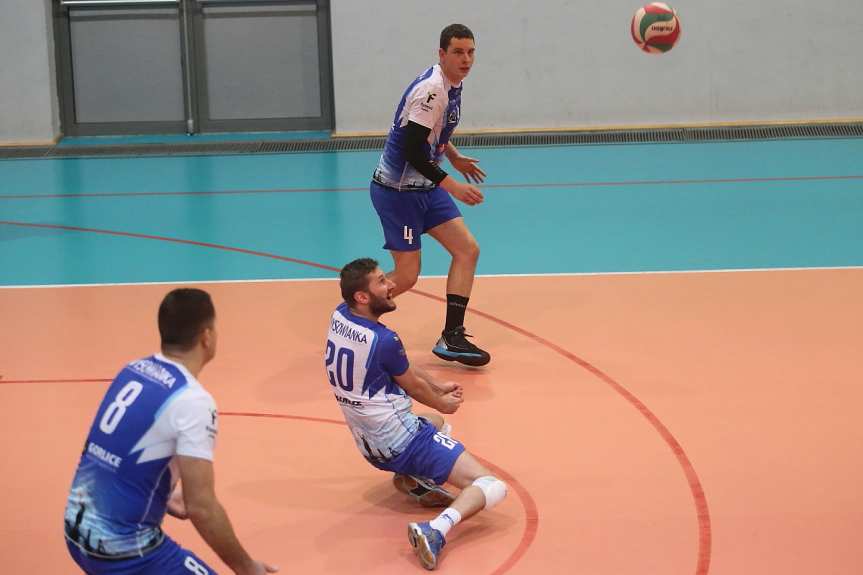 Siatkówka. II liga mężczyzn. MKS MOSiR Jasło - GKPS Gorlice 3-0