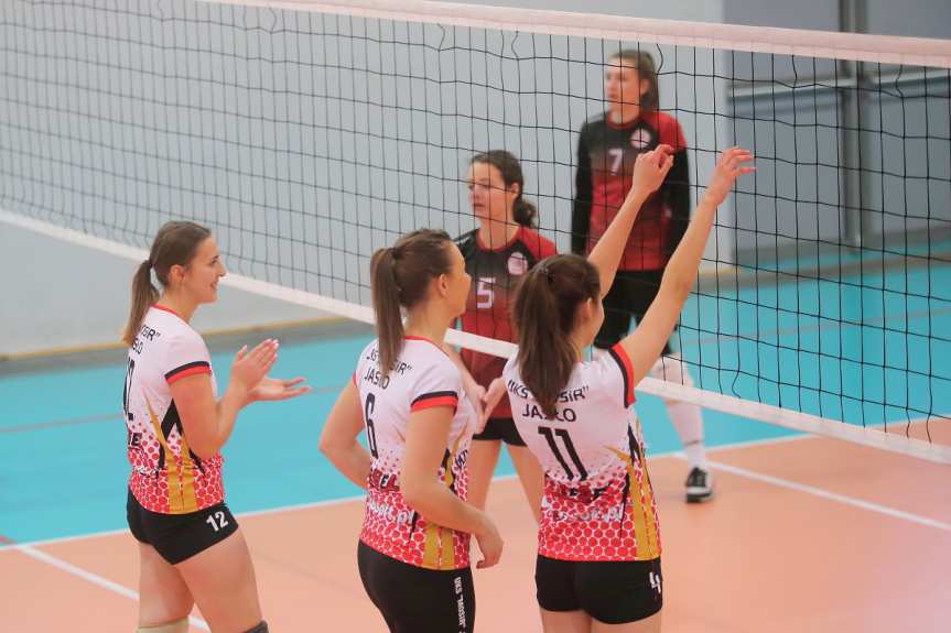 Siatkówka. Podkarpacka I Liga Kobiet. Mecz UKS MOSiR Jasło - KS Feniks Radymno 3-0