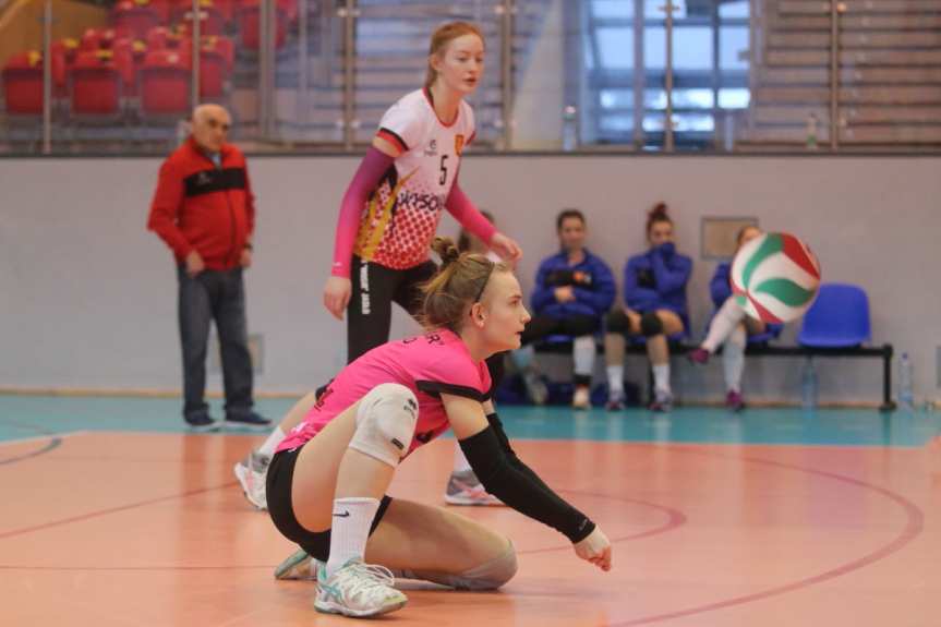 Siatkówka. Podkarpacka I Liga Kobiet. Mecz UKS MOSiR Jasło - KS Feniks Radymno 3-0
