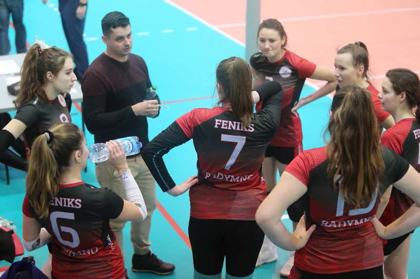 Siatkówka. Podkarpacka I Liga Kobiet. Mecz UKS MOSiR Jasło - KS Feniks Radymno 3-0