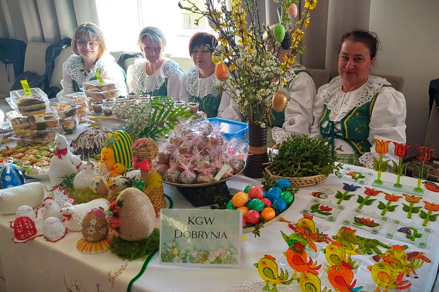 Spotkanie z tradycją przy wielkanocnym stole w Dębowcu