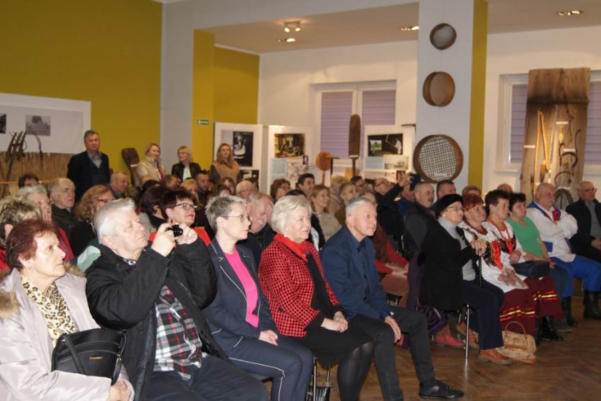 Świat Dawnej Wsi - wystawa w GOK w Tarnowcu