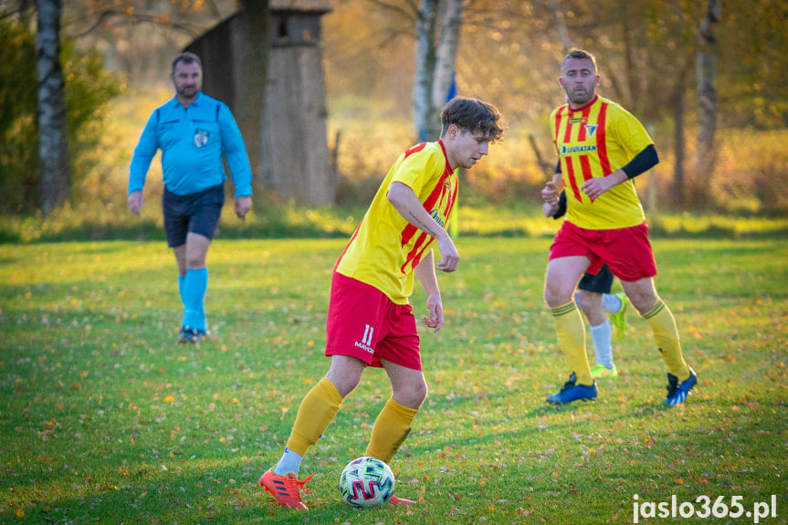 Tęcza Zręcin - Czardasz Osiek Jasielski 2:1