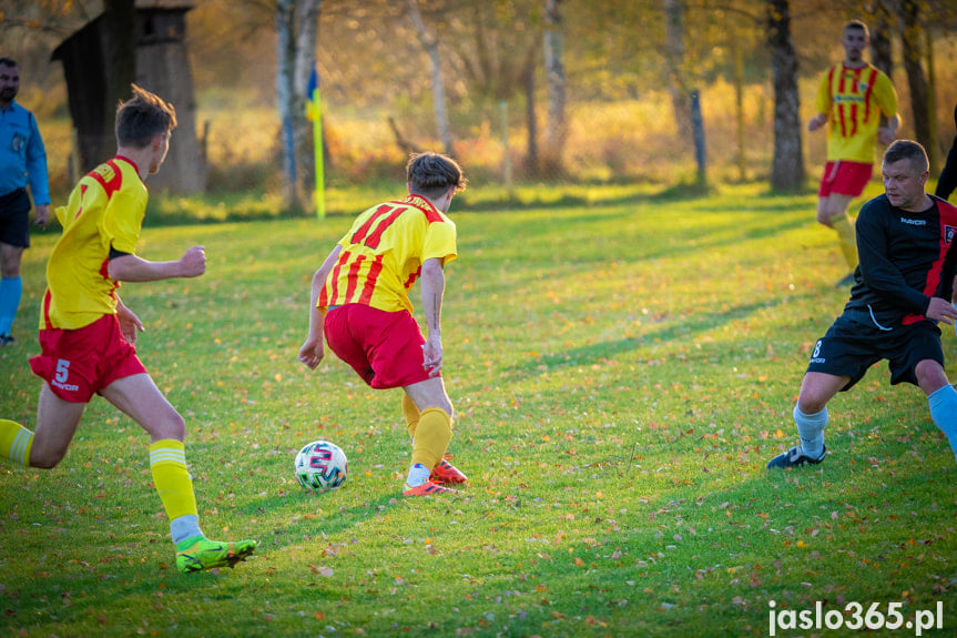 Tęcza Zręcin - Czardasz Osiek Jasielski 2:1
