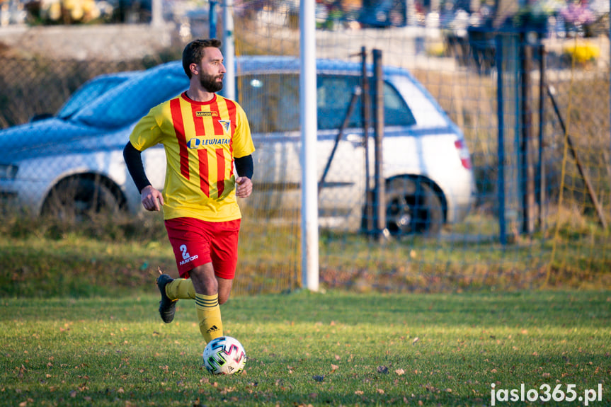 Tęcza Zręcin - LKS Skołyszyn 1:4