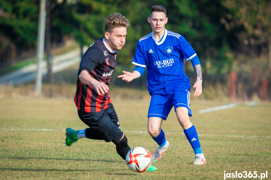 Tempo Nienaszów - Beskid Posada Górna 4:0