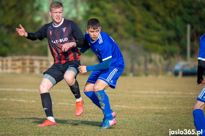 Tempo Nienaszów - Beskid Posada Górna 4:0