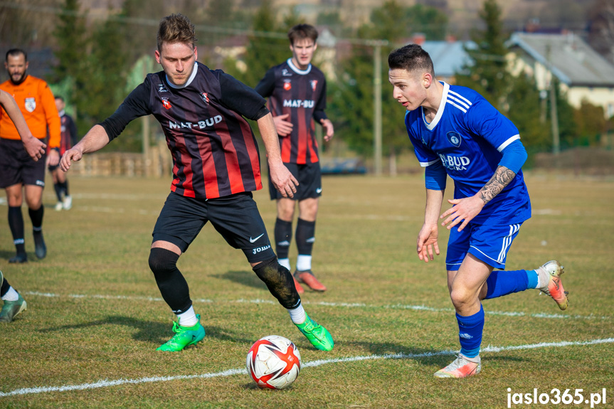 Tempo Nienaszów - Beskid Posada Górna 4:0