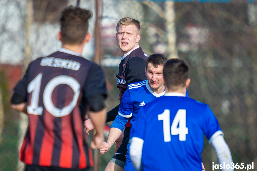 Tempo Nienaszów - Beskid Posada Górna 4:0