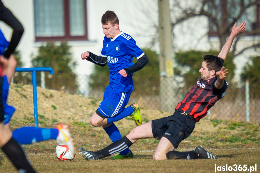 Tempo Nienaszów - Beskid Posada Górna 4:0