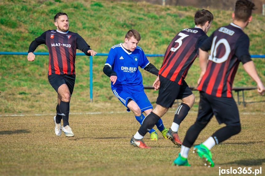 Tempo Nienaszów - Beskid Posada Górna 4:0