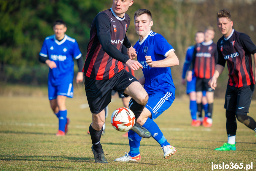Tempo Nienaszów - Beskid Posada Górna 4:0