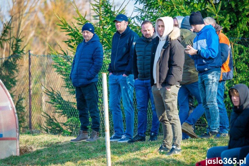 Tempo Nienaszów - Beskid Posada Górna 4:0