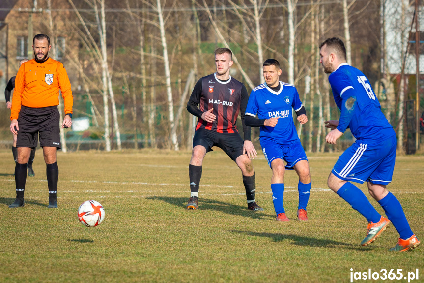 Tempo Nienaszów - Beskid Posada Górna 4:0