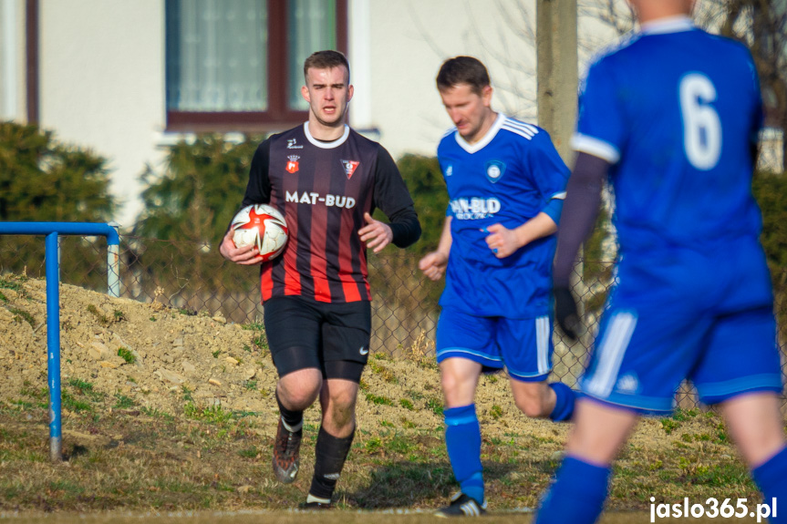Tempo Nienaszów - Beskid Posada Górna 4:0
