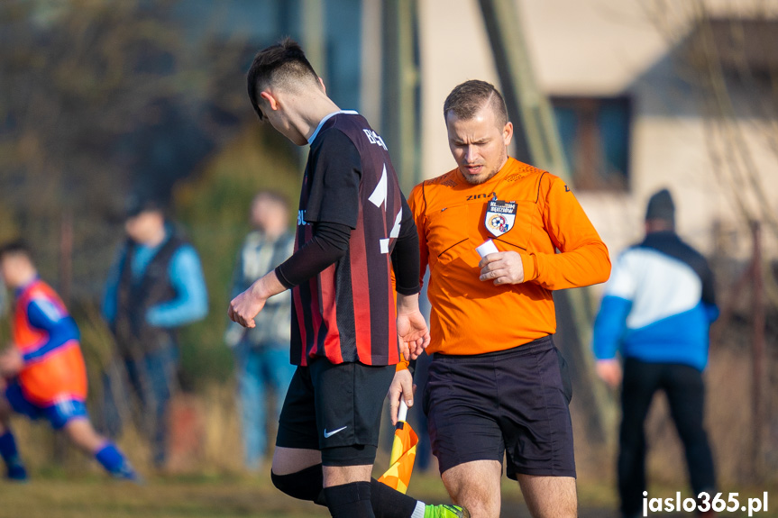 Tempo Nienaszów - Beskid Posada Górna 4:0