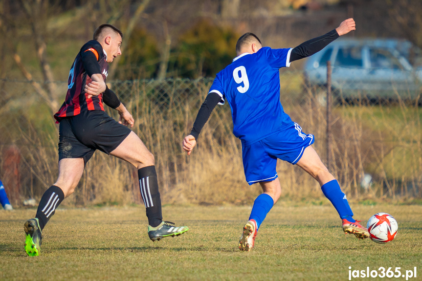 Tempo Nienaszów - Beskid Posada Górna 4:0