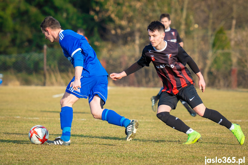 Tempo Nienaszów - Beskid Posada Górna 4:0