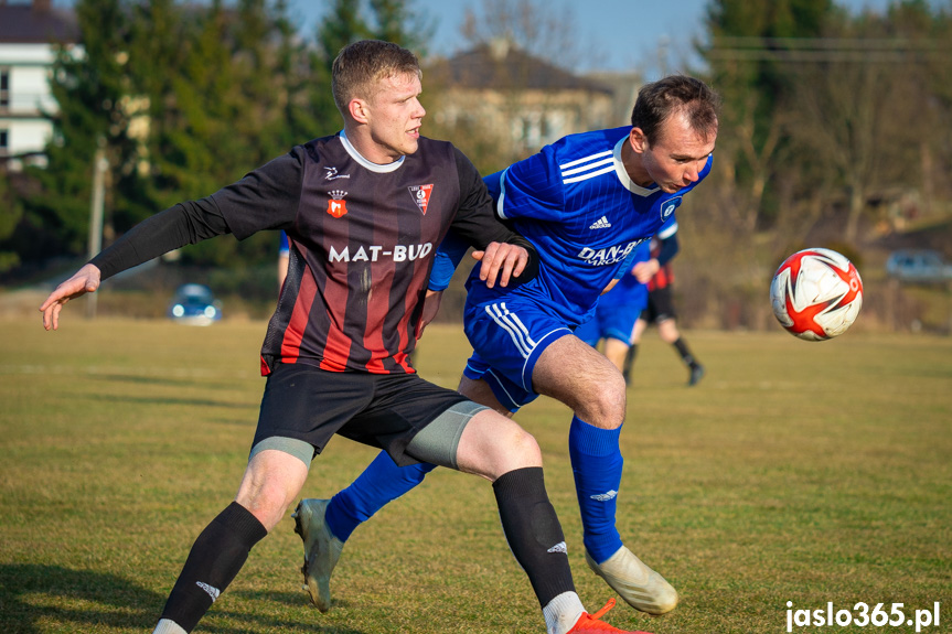Tempo Nienaszów - Beskid Posada Górna 4:0