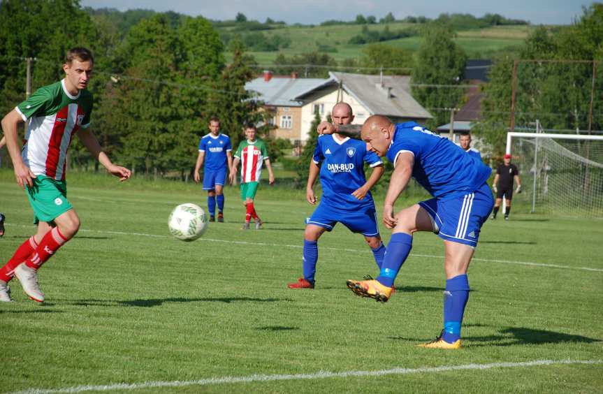 Tempo Nienaszów - Brzozovia Brzozów 3-3
