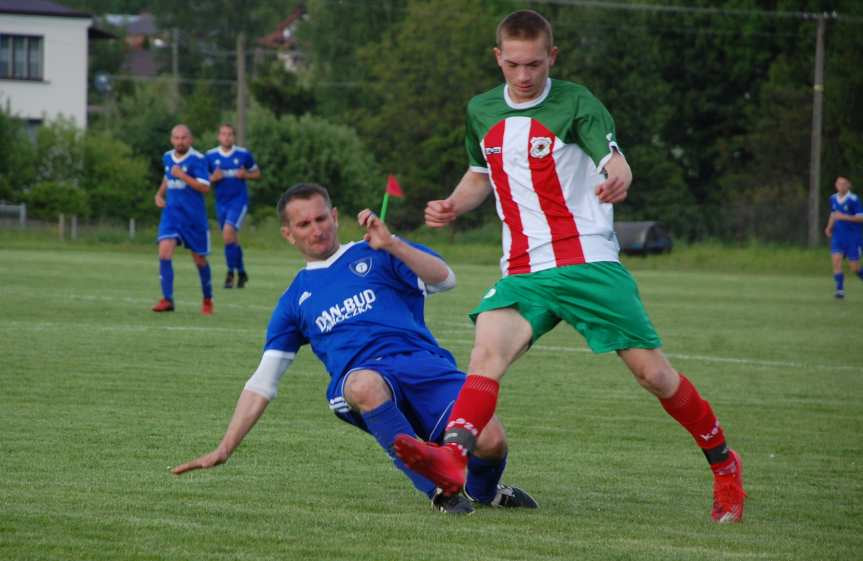 Tempo Nienaszów - Brzozovia Brzozów 3-3