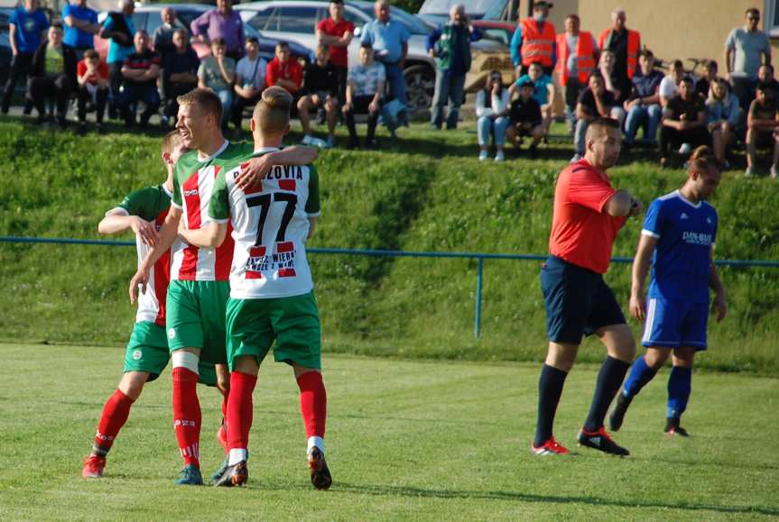Tempo Nienaszów - Brzozovia Brzozów 3-3