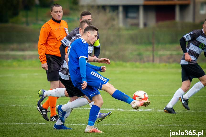 Tempo Nienaszów - Czarni 1910 Jasło 1:3