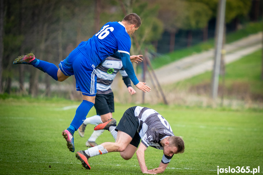 Tempo Nienaszów - Czarni 1910 Jasło 1:3