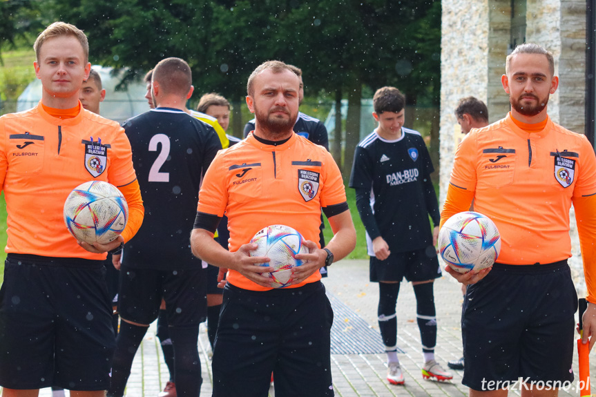 Tempo Nienaszów - Czarni 1910 Jasło 1-4