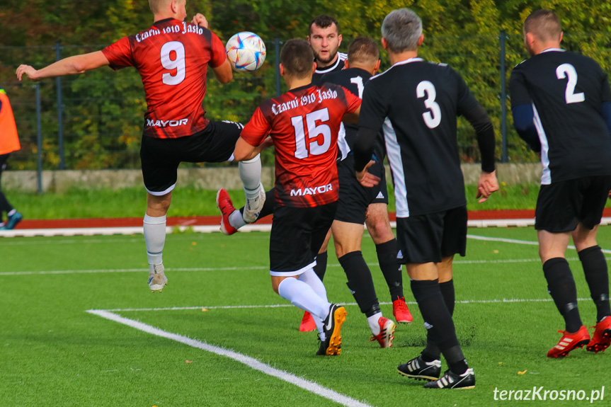Tempo Nienaszów - Czarni 1910 Jasło 1-4