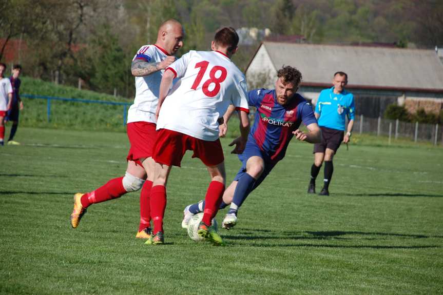 Tempo Nienaszów - Iskra Przysietnica 4-0