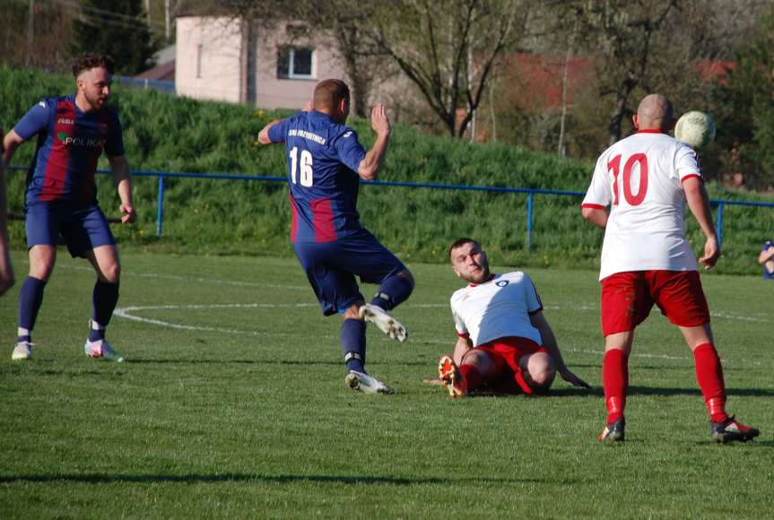 Tempo Nienaszów - Iskra Przysietnica 4-0