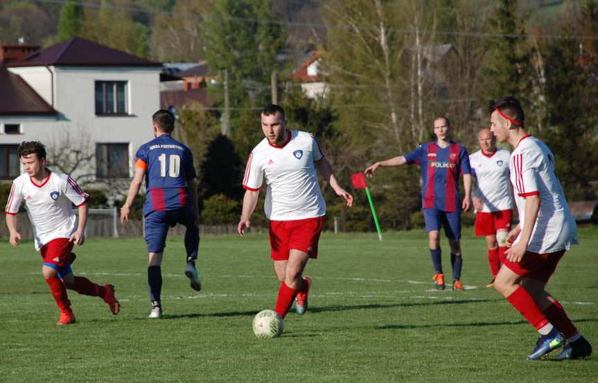 Tempo Nienaszów - Iskra Przysietnica 4-0