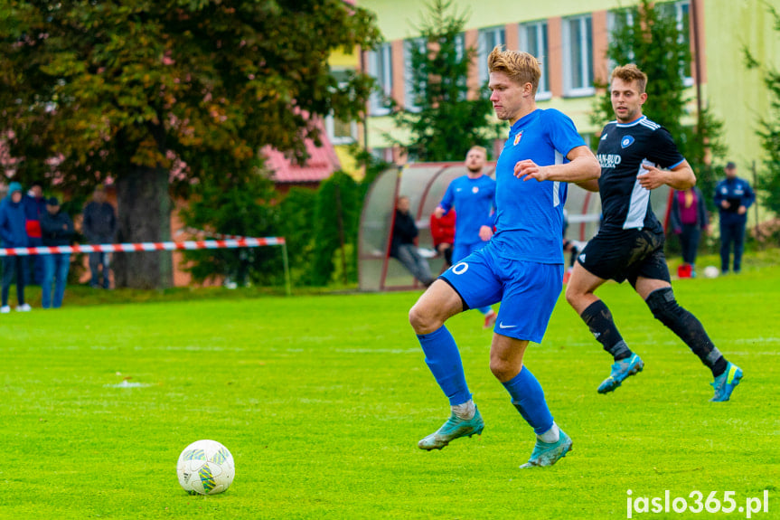 Tempo Nienaszów - Karpaty Krosno 0:5
