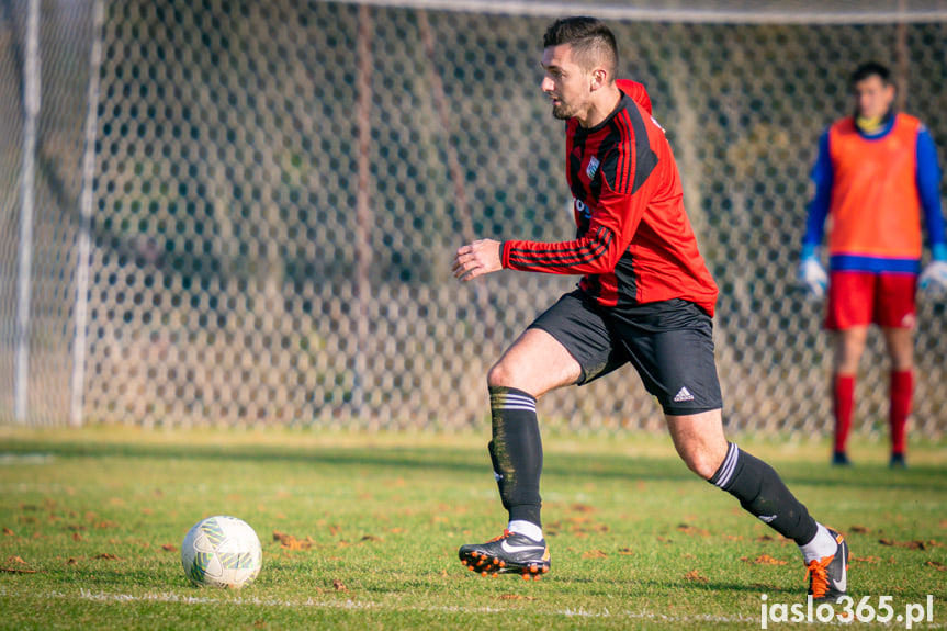 Tempo Nienaszów - Markiewicza Krosno 2:0