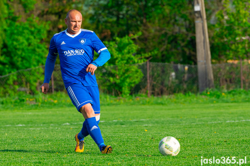 Tempo Nienaszów - Markiewicza Krosno 2:1