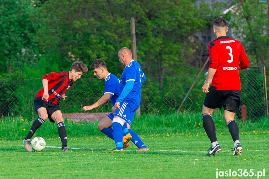 Tempo Nienaszów - Markiewicza Krosno 2:1