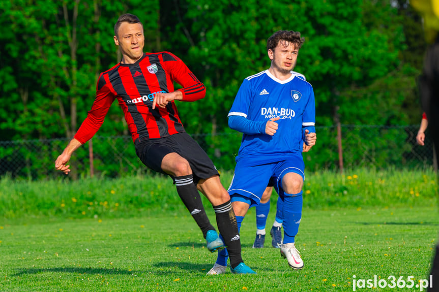 Tempo Nienaszów - Markiewicza Krosno 2:1