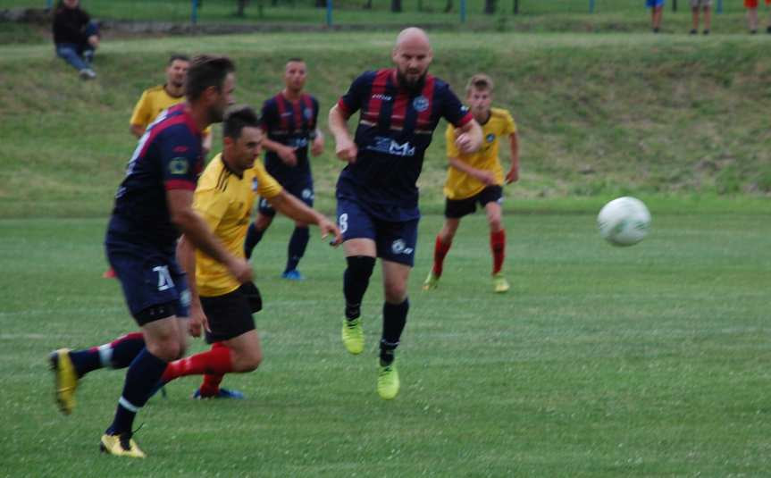 Tempo Nienaszów - Ostoja Kołaczyce 2-1
