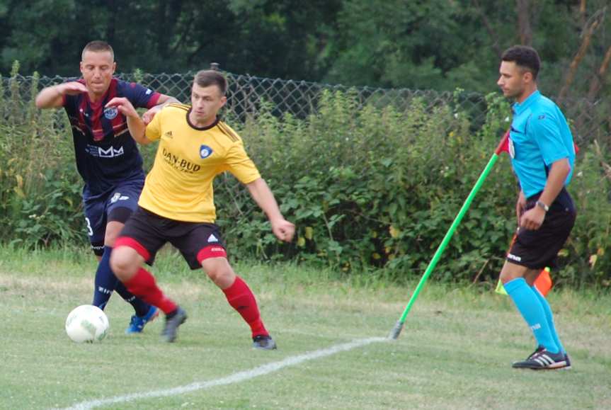 Tempo Nienaszów - Ostoja Kołaczyce 2-1